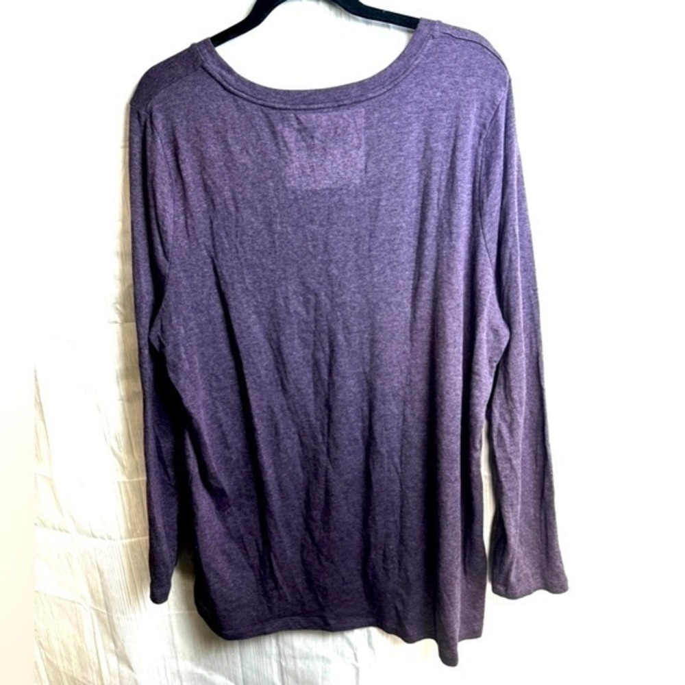Ava & Viv Long Sleeved Tee Plus Size 3X - Picture 2 of 7